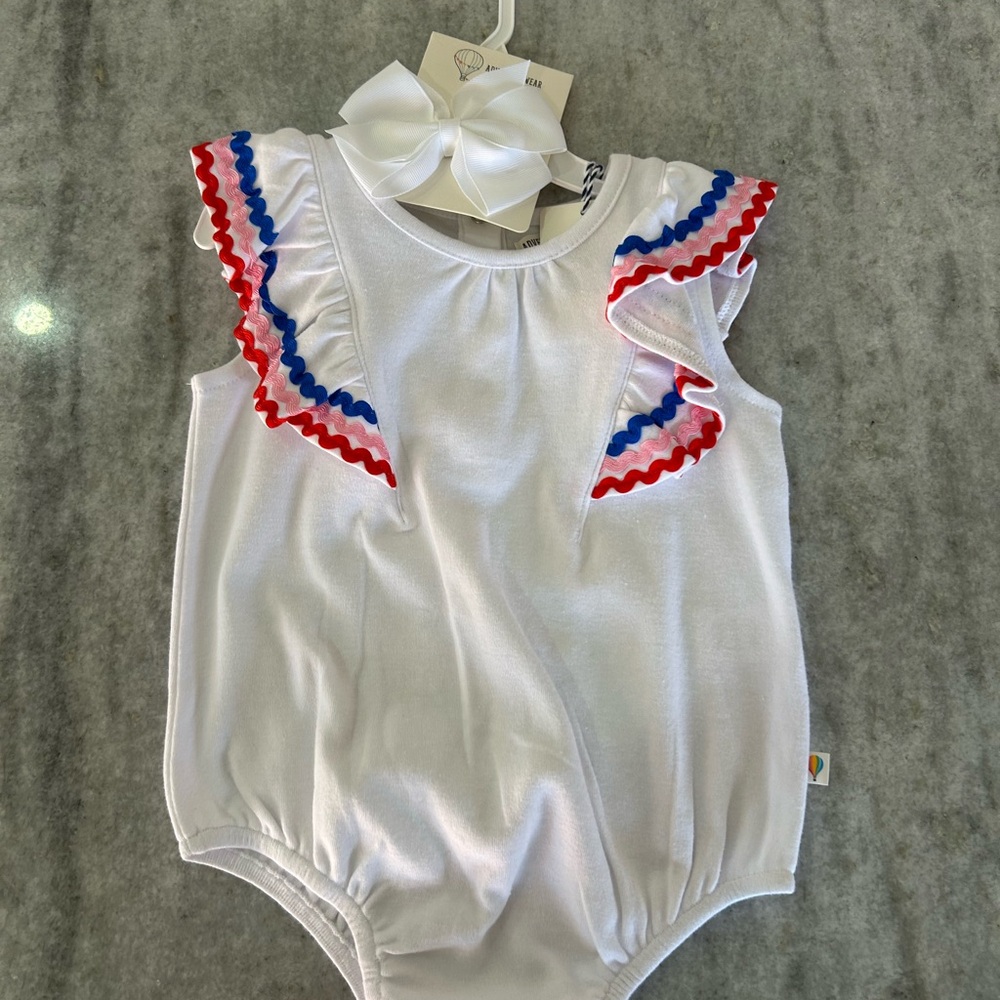 Adventure Wear 360 Romper Size 12M